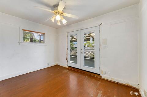 2915 E Pine St, Seattle, WA 98122 photo 13