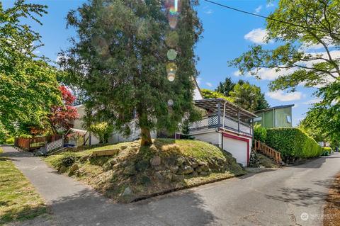 2915 E Pine St, Seattle, WA 98122 photo 2