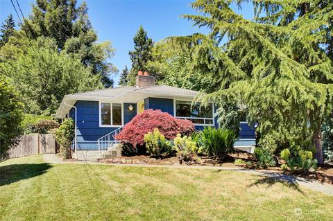14025 26th Ave NE, Seattle, WA 98125