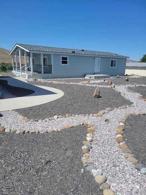605 SE Hilltop Dr, Ephrata, WA 98823