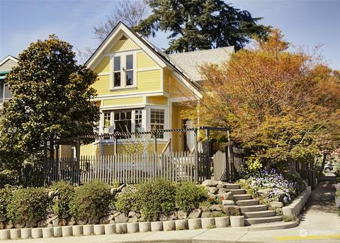 1420 N 35th St, Seattle, WA 98103 photo 2