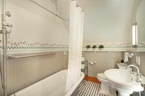 1420 N 35th St, Seattle, WA 98103 photo 25