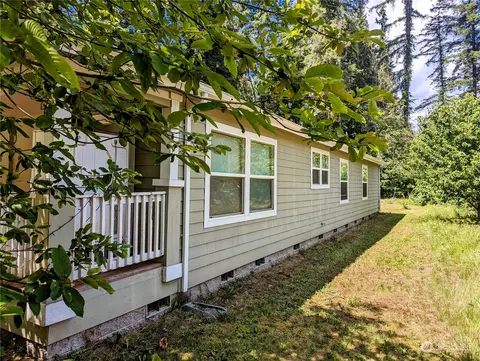46414 Baker Loop Rd, Concrete, WA 98237 photo 3