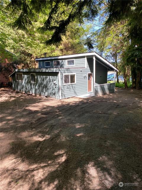 5492 NE Gamblewood Rd, Kingston, WA 98346