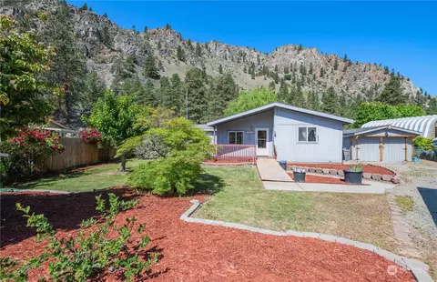 14962 Golden Delicious St, Entiat, WA 98822