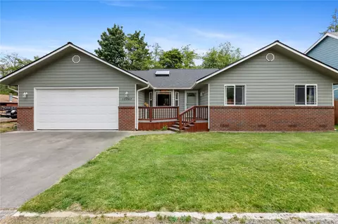17707 53rd Dr NW, Stanwood, WA 98292