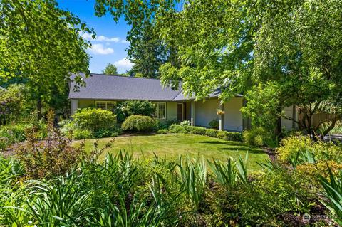 7801 NE 124th St, Kirkland, WA 98034