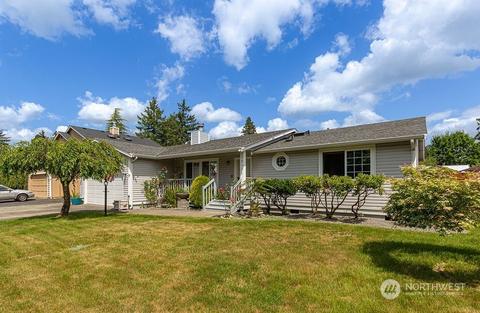 12111 2nd Avenue Ct E, Tacoma, WA 98445