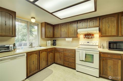 21621 7th Pl W, Bothell, WA 98021 photo 9