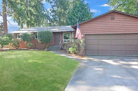 8421 NE 147th Pl, Kenmore, WA 98028