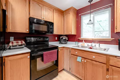 17301 5th Ave E, Spanaway, WA 98387 photo 8