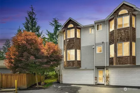 5733 186th Pl SW #A, Lynnwood, WA 98037