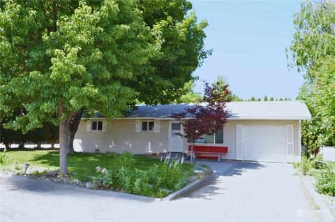 106 Daisy St NE, Royal City, WA 99357