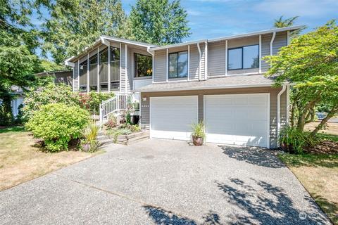 4304 SW 321st St, Federal Way, WA 98023