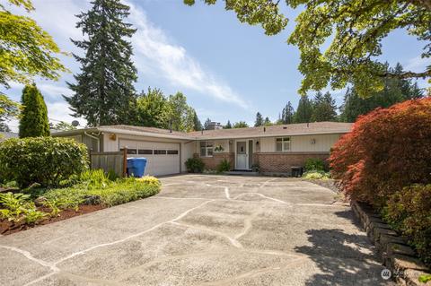 5207 27th Ave SE, Lacey, WA 98503