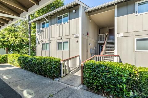 3206 Pine Rd #A9, Bremerton, WA 98310
