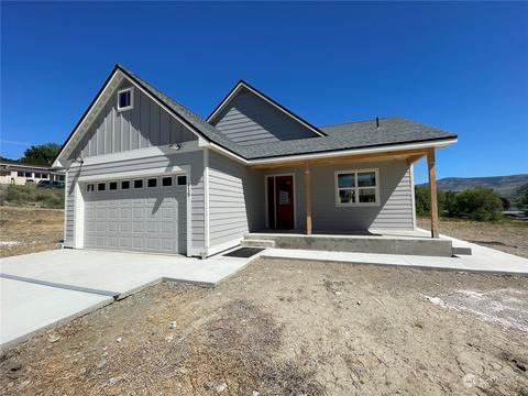 915 17th Ave, Oroville, WA 98844