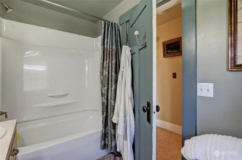 2203 Rockefeller Ave, Everett, WA 98201 photo 25
