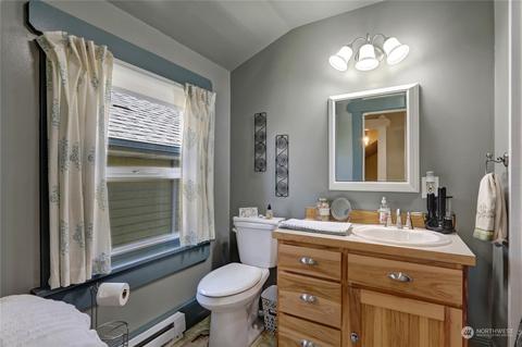 2203 Rockefeller Ave, Everett, WA 98201 photo 26