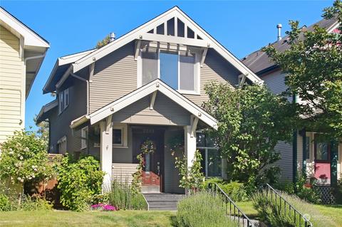 2203 Rockefeller Ave, Everett, WA 98201 photo 1