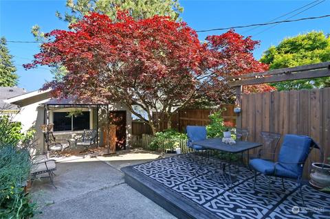 2203 Rockefeller Ave, Everett, WA 98201 photo 28