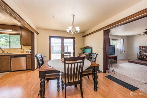 725 E Alder St, Sequim, WA 98382 photo 16