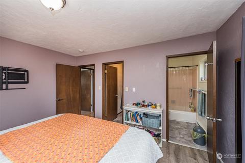 725 E Alder St, Sequim, WA 98382 photo 25
