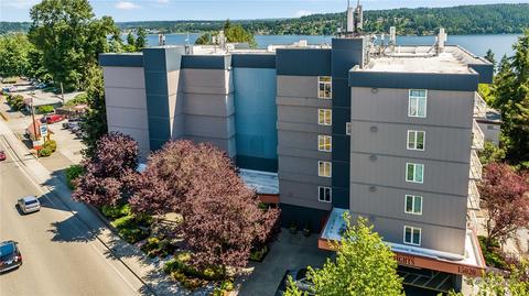 15020 Bothell Way NE #401, Lake Forest Park, WA 98155