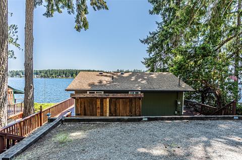 3660 E Mason Lake Dr W, Grapeview, WA 98546