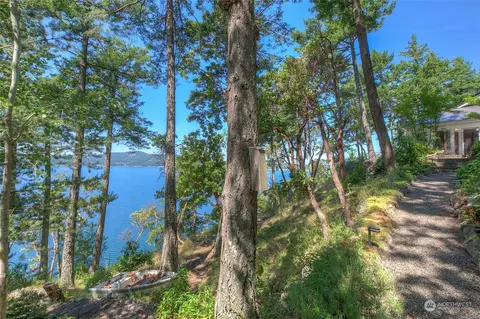 1066 Olga Rd, Eastsound, WA 98245 photo 3