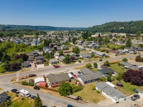 410 Calistoga St W, Orting, WA 98360 photo 25