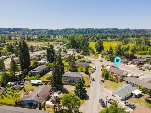 410 Calistoga St W, Orting, WA 98360 photo 26