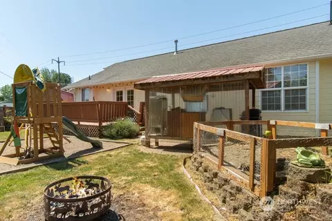 410 Calistoga St W, Orting, WA 98360 photo 21
