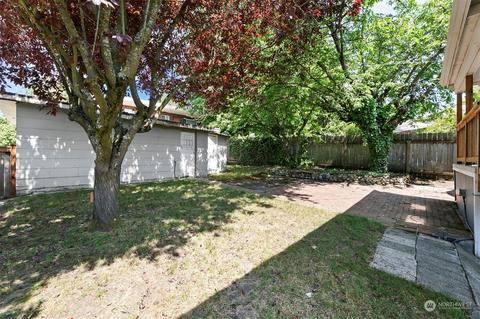 1502 N 35th St, Seattle, WA 98103 photo 20