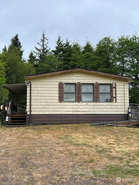 236 E Rain St, Ocean Shores, WA 98569