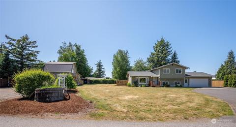 186 E Pole Rd, Lynden, WA 98264