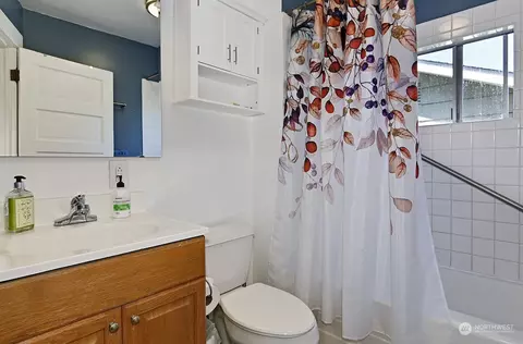 1218 16th Ave E, Seattle, WA 98112 photo 17