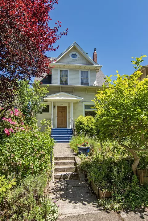 1218 16th Ave E, Seattle, WA 98112