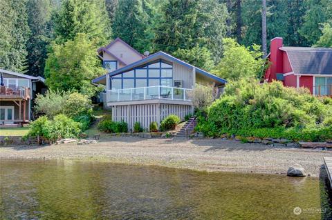 33667 S Shore Dr, Mount Vernon, WA 98274