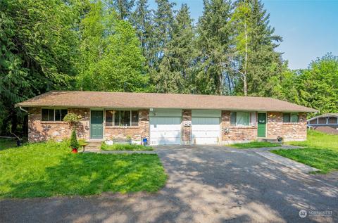 11214 11216 75th Ave E, Puyallup, WA 98373