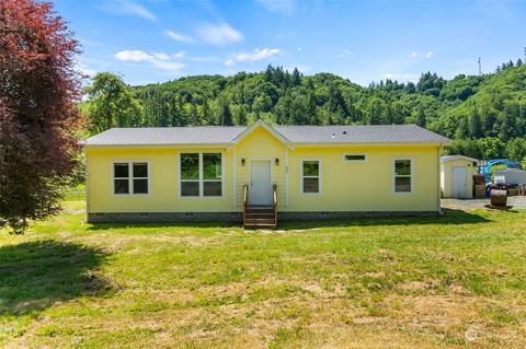 492 Coal Creek Rd, Chehalis, WA 98532