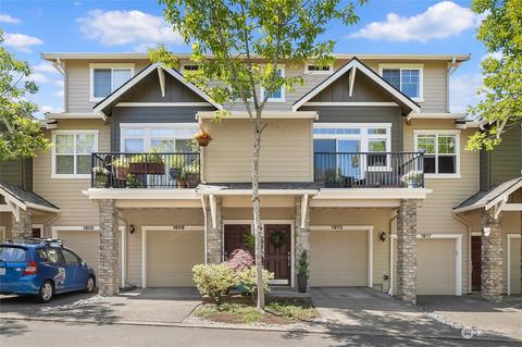 1913 16th Ln NE, Issaquah, WA 98029