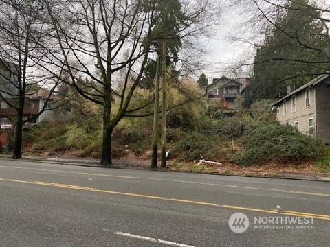 40 Rainier Ave S, Seattle, WA 98118