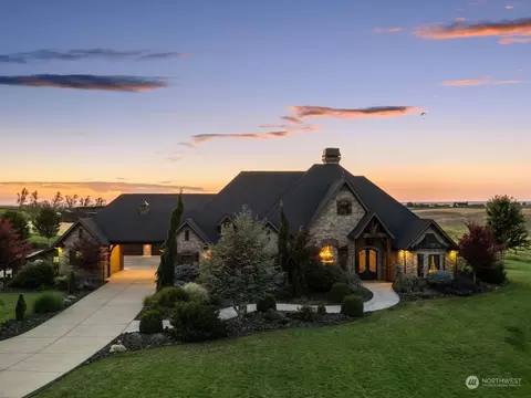 22 Red Hawk Rd, Walla Walla, WA 99362