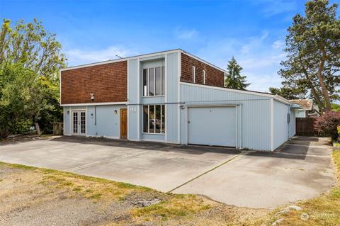 1411 12th St, Port Townsend, WA 98368