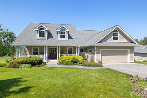 94 Old Schoolhouse Rd, Sequim, WA 98382