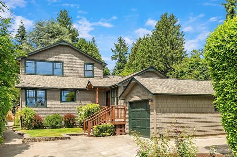 11414 NE 90th St, Kirkland, WA 98033