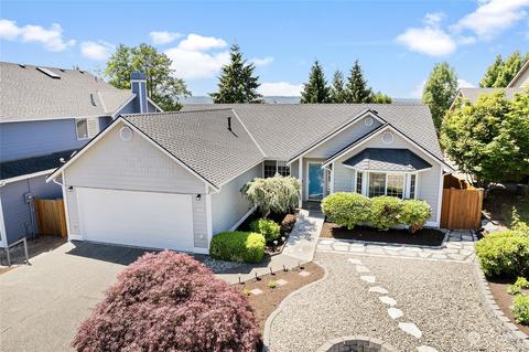17730 W Country Club Dr, Arlington, WA 98223