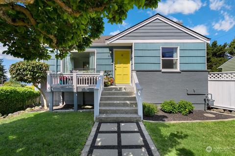 8517 39th Ave SW, Seattle, WA 98136