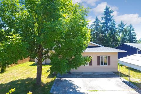 7472 E Harrison St, Port Orchard, WA 98366